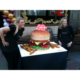 GIANT 3D SCULPTURE CAKE