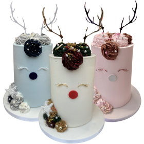 CHRISTMAS REINDEER CAKE IN CHOICE OF COLOURS